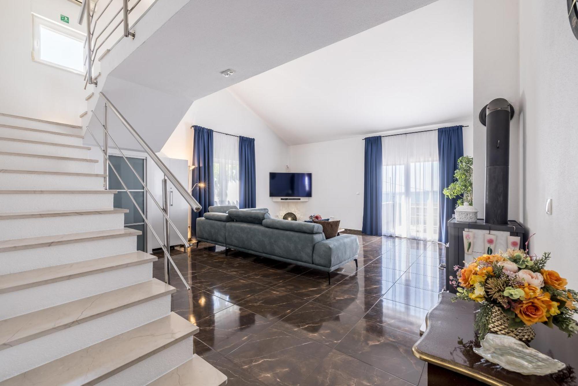Sun Castle Holiday House Babic Kastel Stari Ngoại thất bức ảnh